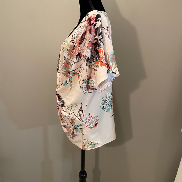 D'Bella Womens 1/2 Sleeve Faux Wrap Floral Print Tunic Top sz L - Picture 5 of 6